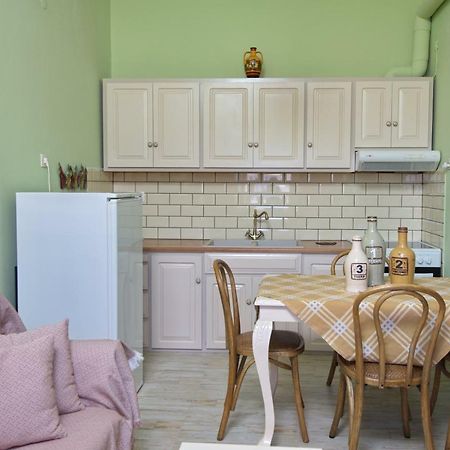 Theodora Apartment Patitiri  Ngoại thất bức ảnh
