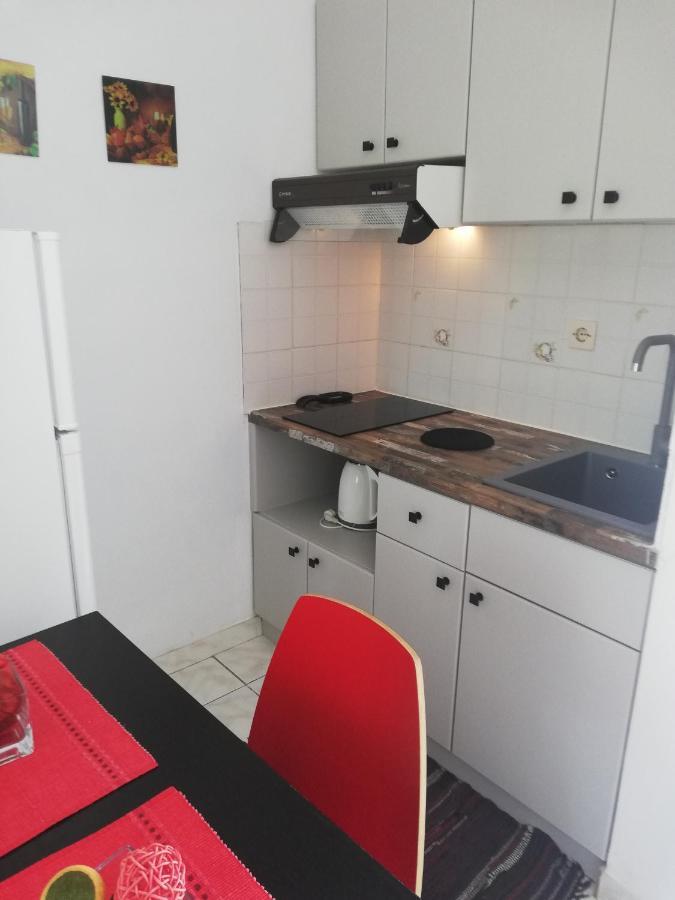 Theodora Apartment Patitiri  Ngoại thất bức ảnh