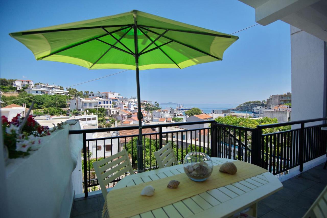 Theodora Apartment Patitiri  Ngoại thất bức ảnh